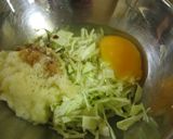 キャベツとじゃがいもで美味いオムレツ♪作り方2写真