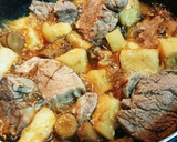 ポークとごぼうと大根の煮込み作り方4写真