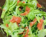 簡単マリネ(スモークサーモン、豆苗、他)作り方3写真