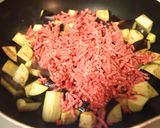 茄子とひき肉の豆板醤味噌炒め作り方4写真