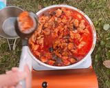【キャンプ飯】鶏もも肉のトマトジュース煮作り方3写真