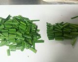 中華の日のおかずに……ニラ玉炒め！作り方1写真