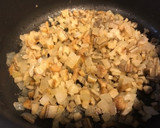 椎茸ダシ香る〜大豆肉とごぼうのそぼろ煮作り方2写真