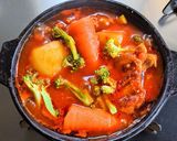 手羽中とゴロゴロ野菜のトマト煮込み作り方15写真