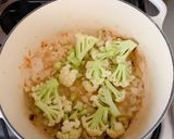 骨付き鶏とカリフラワーの煮込み作り方7写真