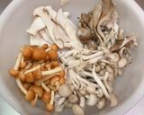 キノコと鶏つくねのスープ作り方3写真