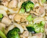 鶏もも肉とブロッコリーのあまからあん炒め作り方3写真