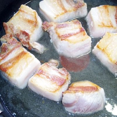 クック しるびー食堂！醤油味の豚バラ肉のうま煮 by しるびー1978