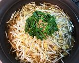 新感覚！炒め椎かまの香ばし豚もやし鍋作り方4写真