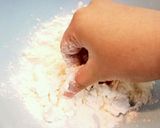 ｍふんわり優しいバナナクランブルマフィン作り方3写真