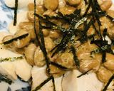毎日の納豆●鶏むね肉の細切れ炒めと作り方2写真