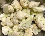 カリフラワーと人参のカレーマヨサラダ作り方2写真