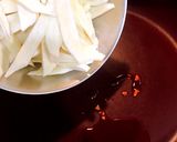 超簡単マコモダケの食べるラー油炒め作り方7写真