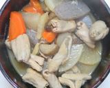 ニンニクと生姜入り根菜たっぷりモツ煮込み作り方13写真