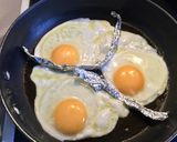 アルミホイルで⭐️目玉焼きの仕切り作り方2写真