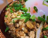 10分ごはん〜豚ひき肉丼温玉のせ〜作り方4写真