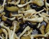 とろり、なすとしめじの冷やしそば__Cool Soba(buckwheat nudeles) with Sauted Shimeji mushroom&Eggplant作り方2写真