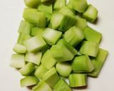 ＊ブロッコリーの茎とハムの卵サラダ＊作り方1写真