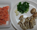 隠し味で美味★鮭ときのこの和風パスタ作り方1写真