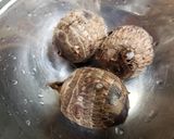 蒸かし里芋のハチミツバター作り方1写真