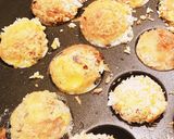 たこ焼き機でチーズドック作り方5写真