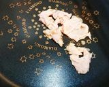 簡単酒肴☆鶏皮のピリ辛炒め作り方1写真