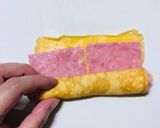お弁当に！ぐるぐるハム入り卵焼き作り方5写真