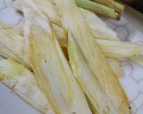 素朴なシャキシャキ【焼きまこもたけ】作り方1写真