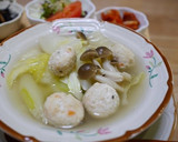 鶏団子とネギとほうれん草春雨スープ作り方6写真