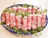豆苗ともやしの豚ロース巻き作り方1写真