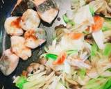 栄養満点♡鮭と野菜のソース炒め作り方18写真