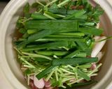 豚肩肉とニラの味わい小鍋作り方3写真