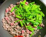 空芯菜とひき肉のオイスターソース炒め作り方7写真