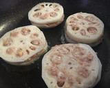 れんこんの挽き肉はさみ焼き☆作り方6写真