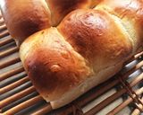 手捏ねで柔らか食パン！生クリーム蜂蜜入り作り方13写真