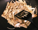 キノコ と鯖の水煮缶で和風パスタ作り方1写真