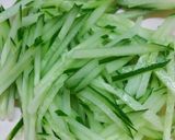 ラー油☆焼豚きゅうりマヨ和え作り方1写真