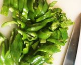 福耳唐辛子の豚肉炒め作り方1写真