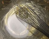 混ぜすぎても大丈夫!簡単バナナケーキ作り方3写真