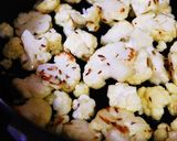 サラダにもなるカリフラワーと茸カレー炒め作り方3写真