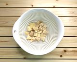鰹節で豊かな風味*たけのこと厚揚げの煮物作り方3写真
