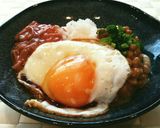 簡単♡納豆塩辛目玉焼きご飯♡作り方1写真