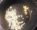 お弁当も★赤いガーリックライス作り方2写真