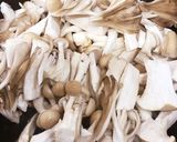 常備菜に！簡単きのこのバルサミコマリネ作り方1写真