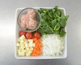 卵・小麦粉不使用！野菜と米粉のケークサレ作り方1写真