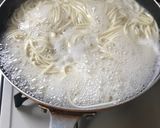 吹きこぼれない麺の茹で方作り方1写真