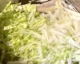 なめこと白菜の味噌汁作り方3写真