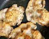 豚肉ソテー◆りんごと生姜のバターソース作り方6写真
