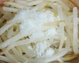 リカちゃん♡冷食?月見 つくね もやし鍋作り方4写真