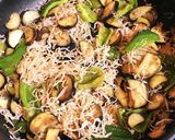 糸こんにゃくと野菜のポン酢炒め作り方10写真